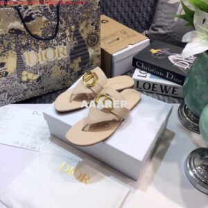 Replica Dior KCQ386 Diro 30 Montaigne Flat Thong Sandals Calfskin Apricot