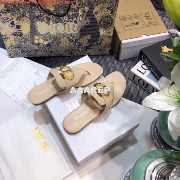 Replica Dior KCQ386 Diro 30 Montaigne Flat Thong Sandals Calfskin Apricot 5