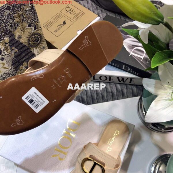 Replica Dior KCQ386 Diro 30 Montaigne Flat Thong Sandals Calfskin Apricot 7