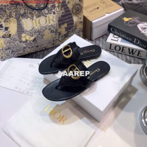 Replica Dior KCQ386 Diro 30 Montaigne Flat Thong Sandals Calfskin Black Gold