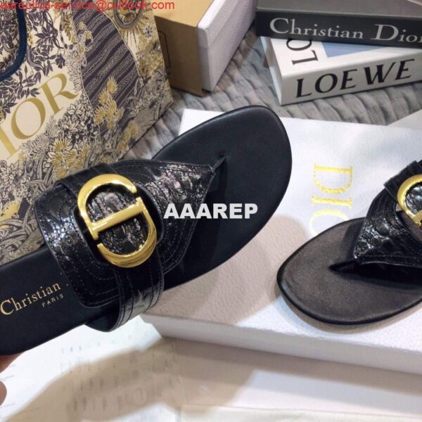 Replica Dior KCQ386 Diro 30 Montaigne Flat Thong Sandals Calfskin Black Gold 8