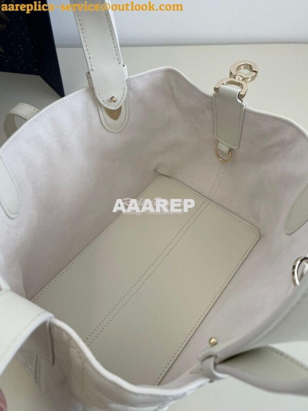 Replica Dior Small Toujours Bag in Macrocannage Calfskin M2822O Latte 8