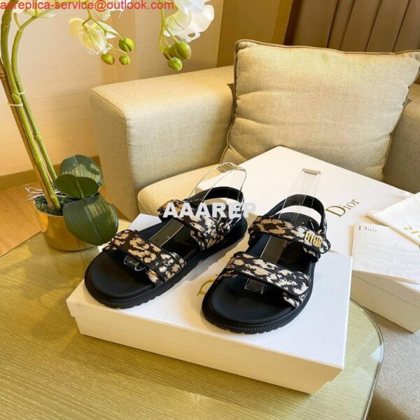 Replica Dior Women's Slippers Designer Dior Sandals Flats Shoes D81193 3