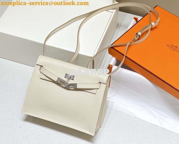 Replica Hermes Evercolor Kelly Danse II 22cm Leather Crossbody Bag H20367 White Silver 5