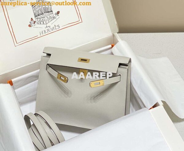 Replica Hermes Evercolor Kelly Danse II 22cm Leather Crossbody Bag H20372 Light Gray 4