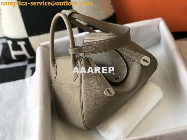 Replica Hermes H073428 Lindy Bag 26 30 H231944 4