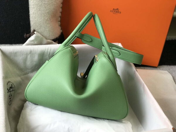 Replica Hermes H073428 Lindy Bag 26 30 H231947 3