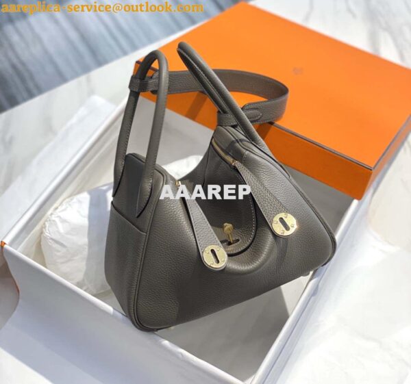 Replica Hermes H073428 Lindy Bag 26 30 H231951 4