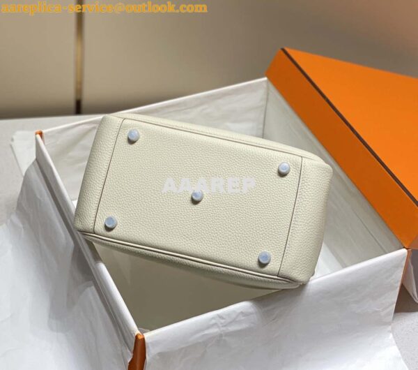 Replica Hermes H073428 Lindy Bag 26 30 H231957 4