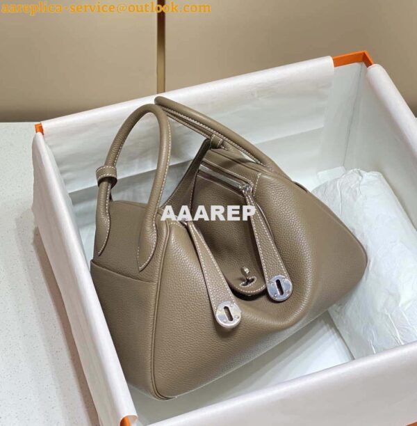 Replica Hermes H073428 Lindy Bag 26 30 H231958 14