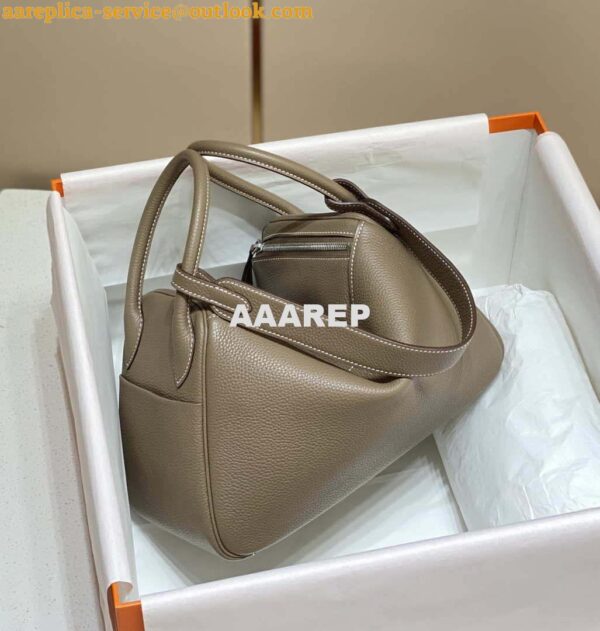 Replica Hermes H073428 Lindy Bag 26 30 H231958 15