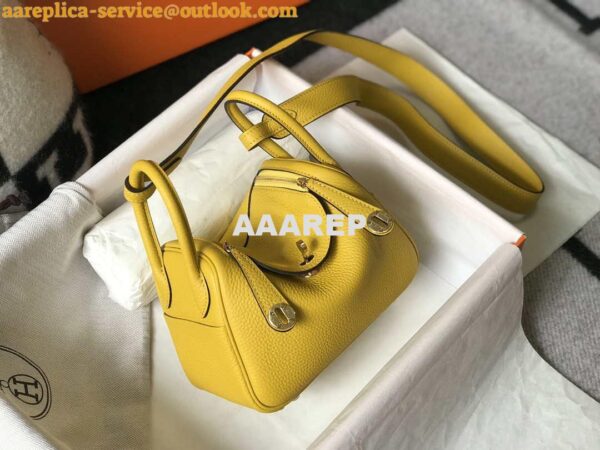 Replica Hermes H079086 Lindy Mini Bag 19cm H231917 4