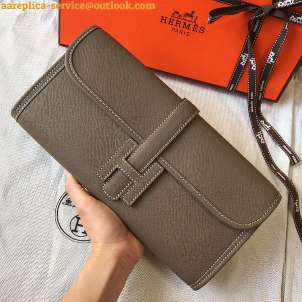 Replica Hermes Jige Elan 29 Clutch Bag In Taupe Epsom Leather 3