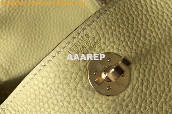 Replica Hermes H079086 Lindy Mini Bag 19cm H231929 5