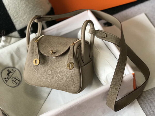 Replica Hermes H079086CK18 Lindy Mini Bag 19cm Semi-manual H231910 3