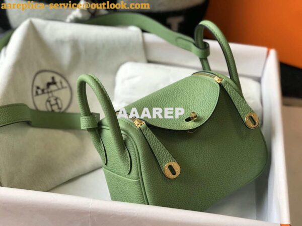 Replica Hermes H079086CK18 Lindy Mini Bag 19cm Semi-manual H231904 6