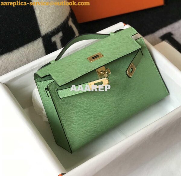 Replica Hermes Mini Kelly Pouchette Epsom Leather H230229 Green 5