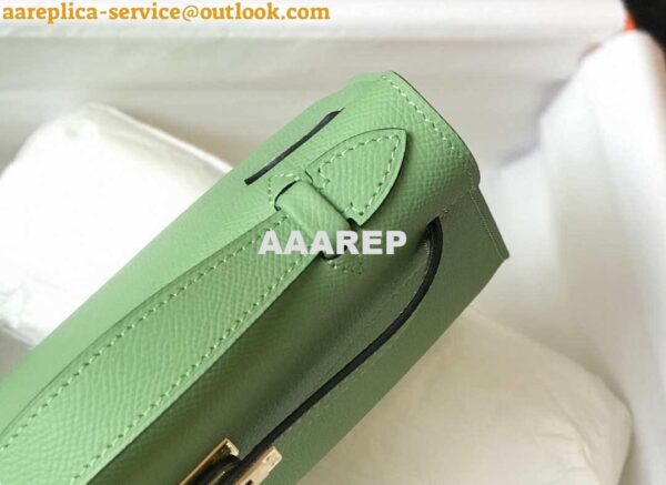 Replica Hermes Mini Kelly Pouchette Epsom Leather H230229 Green 8