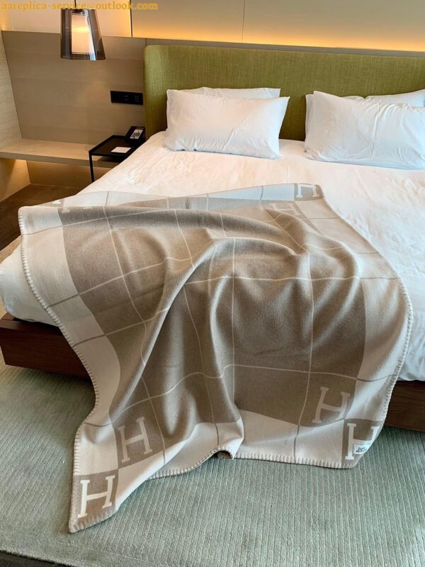 Replica Hermes Avalon III Throw Blanket in Beige Wool and Cashmere 9