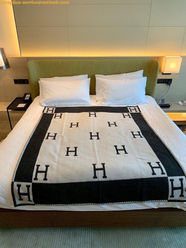 Replica Hermes Avalon III Throw Blanket in Black Wool and Cashmere 5