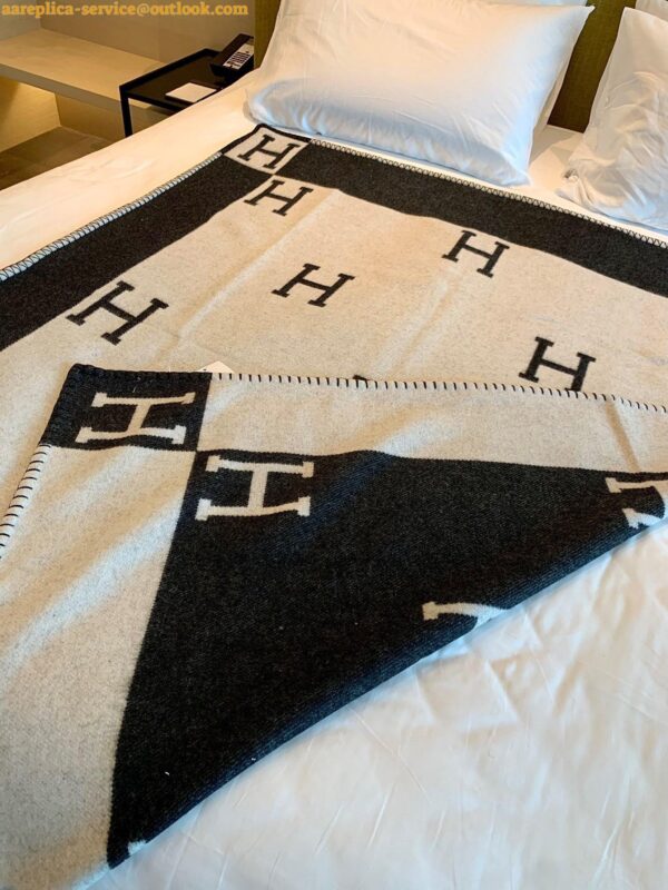 Replica Hermes Avalon III Throw Blanket in Black Wool and Cashmere 7