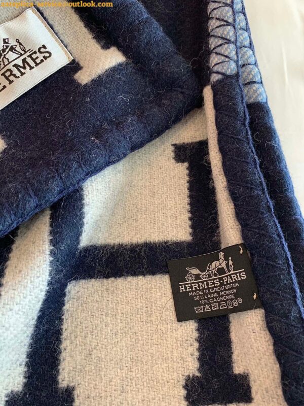 Replica Hermes Avalon III Throw Blanket in Blue Wool and Cashmere 3