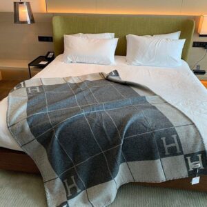 Replica Hermes Avalon III Throw Blanket in Grey Wool and Cashmere 2