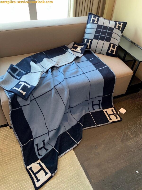 Replica Hermes Avalon III Throw Blanket in Blue Wool and Cashmere 19