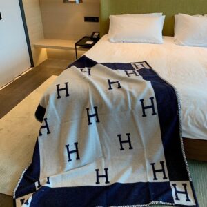 Replica Hermes Avalon Throw Blanket in Blue Wool and Cashmere 2