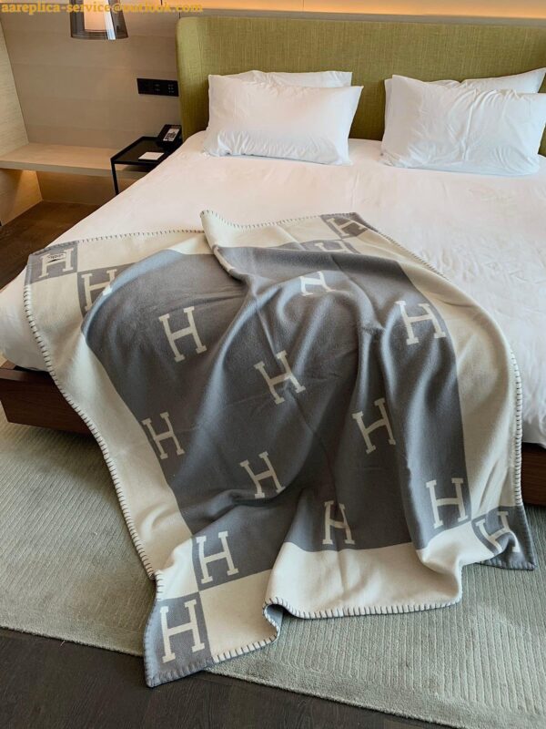 Replica Hermes Avalon Throw Blanket in Grey Wool and Cashmere 8