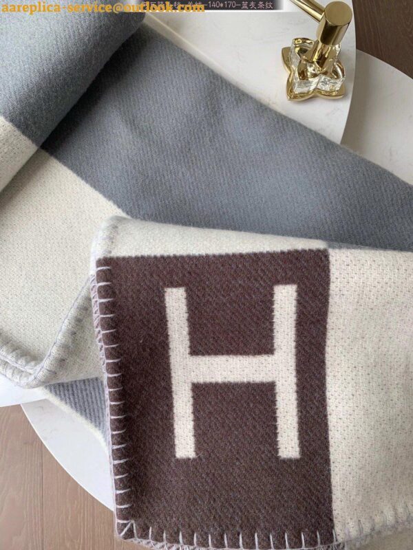 Replica Hermes Avalon Vibration Throw Blanket in Grey Wool and Cashmere 20