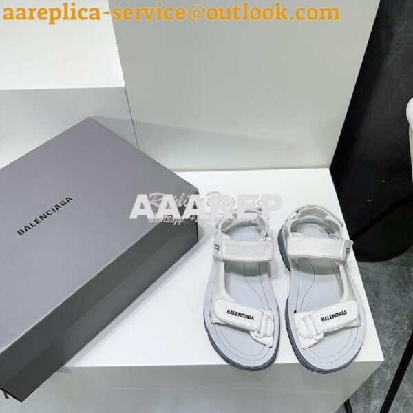 Replica Balenciaga Tourist Sandal in technical material 706277 11