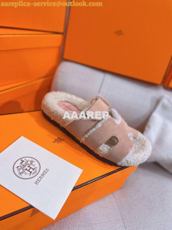 Replica Hermes Chypre Sandal in Suede Goatskin and Shearling H222929Z 23