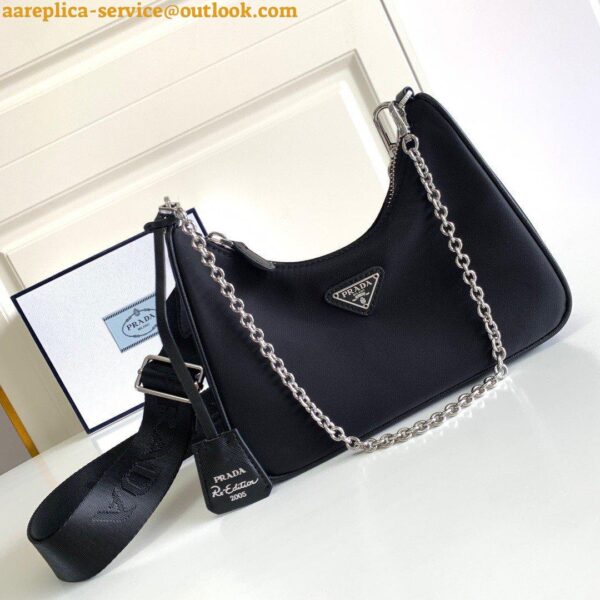 Replica Prada Re-Edition 2005 Shoulder Bag In Black Raffia 8