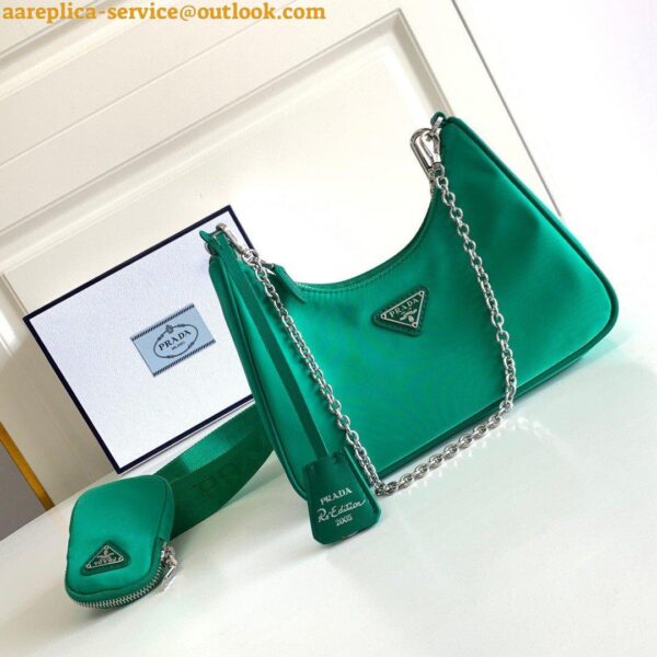 Replica Prada Re-Edition 2005 Shoulder Bag In Green Re-Nylon 8