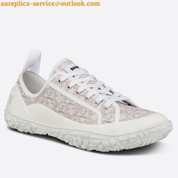 Replica Dior Men's B28 Low-top Sneakers In White Oblique Jacquard 11