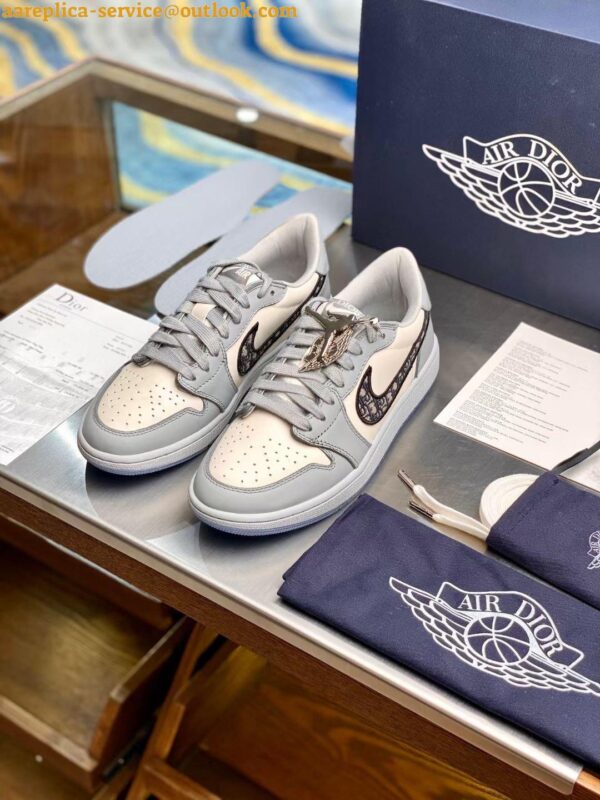 Replica Dior x Nike Air Jordan 1 Low-top Sneakers 9