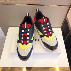 Replica Dior Men's B22 Sneakers In Black Leather and White Mesh