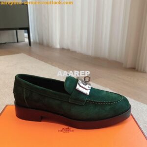 Replica Hermes Hot Loafer in suede goatskin H232074Z Vert Foncé