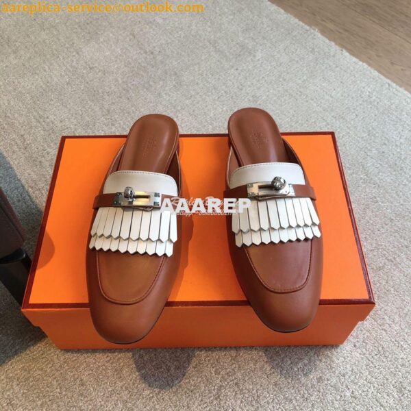 Replica Hermes OZ Mule in fringed calfskin H241068Z Gold / Blanc 4