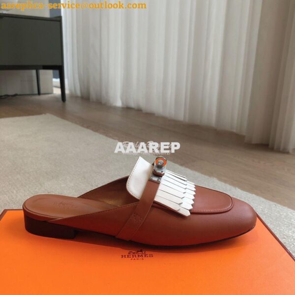 Replica Hermes OZ Mule in fringed calfskin H241068Z Gold / Blanc 6