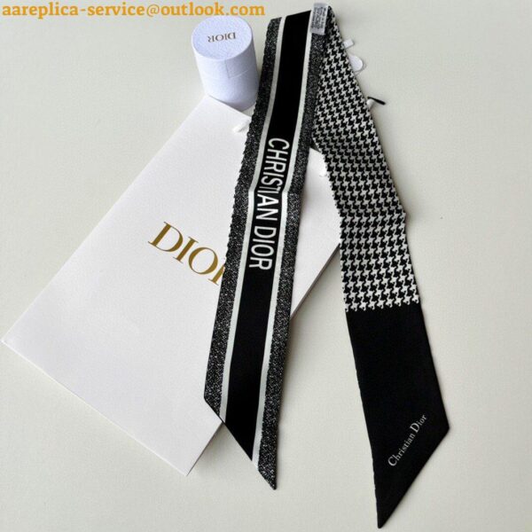 Replica Dior 30 Montaigne Mitzah Scarf in Black and White Silk Twill 6