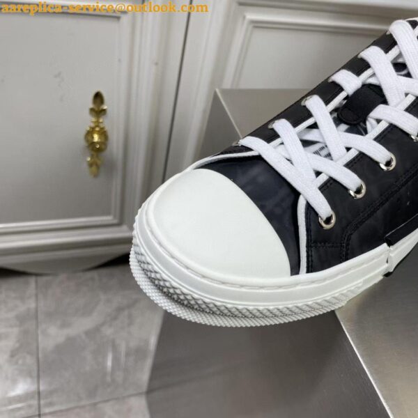 Replica Dior Men's B23 Low-top Sneakers In Black and White Oblique Canvas