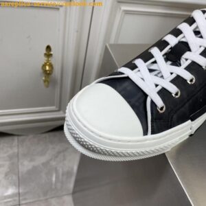 Replica Dior Men's B23 Low-top Sneakers In Black and White Oblique Canvas 2