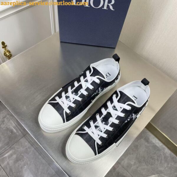 Replica Dior Men's B23 Low-top Sneakers In Black and White Oblique Canvas 3