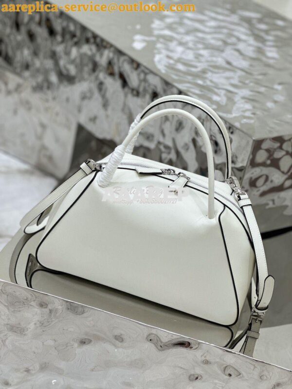 Replica Prada Medium Leather Supernova Handbag 1BA365 White 15