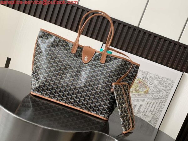 Replica Goyard ANJOUSPMLCG03TY01P Anjou PM Bag Black and Tan