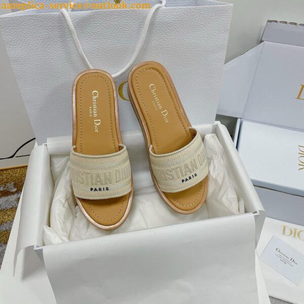 Replica Dior Dioriviera Dway Platform Slides in Raffia and White Embroidered Cotton 7