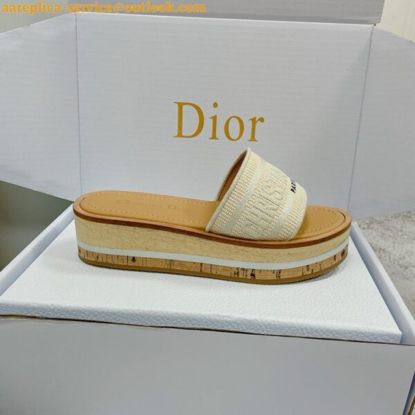 Replica Dior Dioriviera Dway Platform Slides in Raffia and White Embroidered Cotton 8