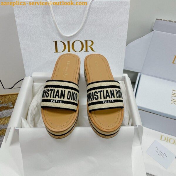 Replica Dior Dioriviera Dway Platform Slides in Raffia and Black Embroidered Cotton 26